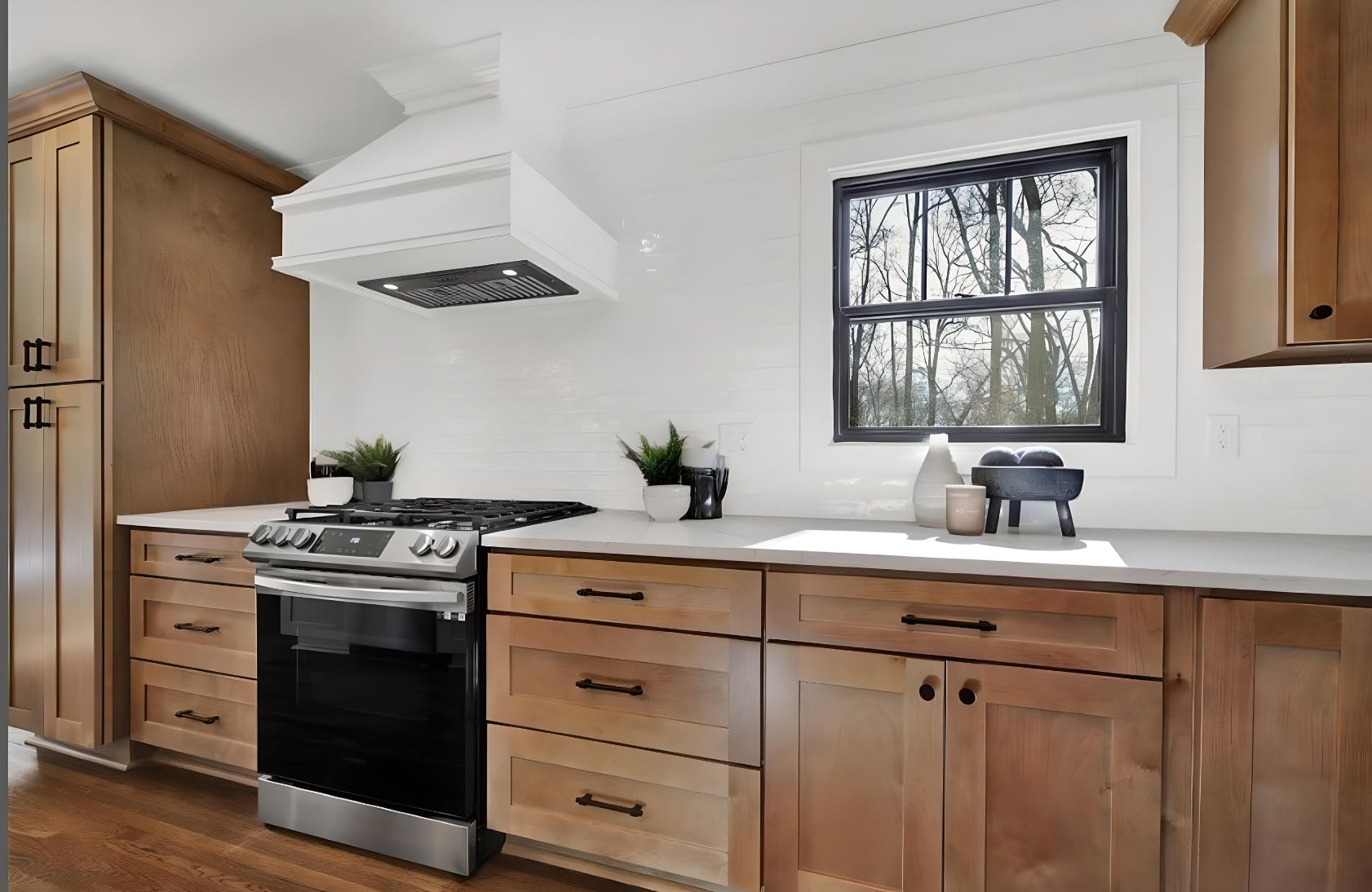 Top Kitchen Remodeling Tips with L&C Cabinetry: Transform Your Space into a Culinary Oasis