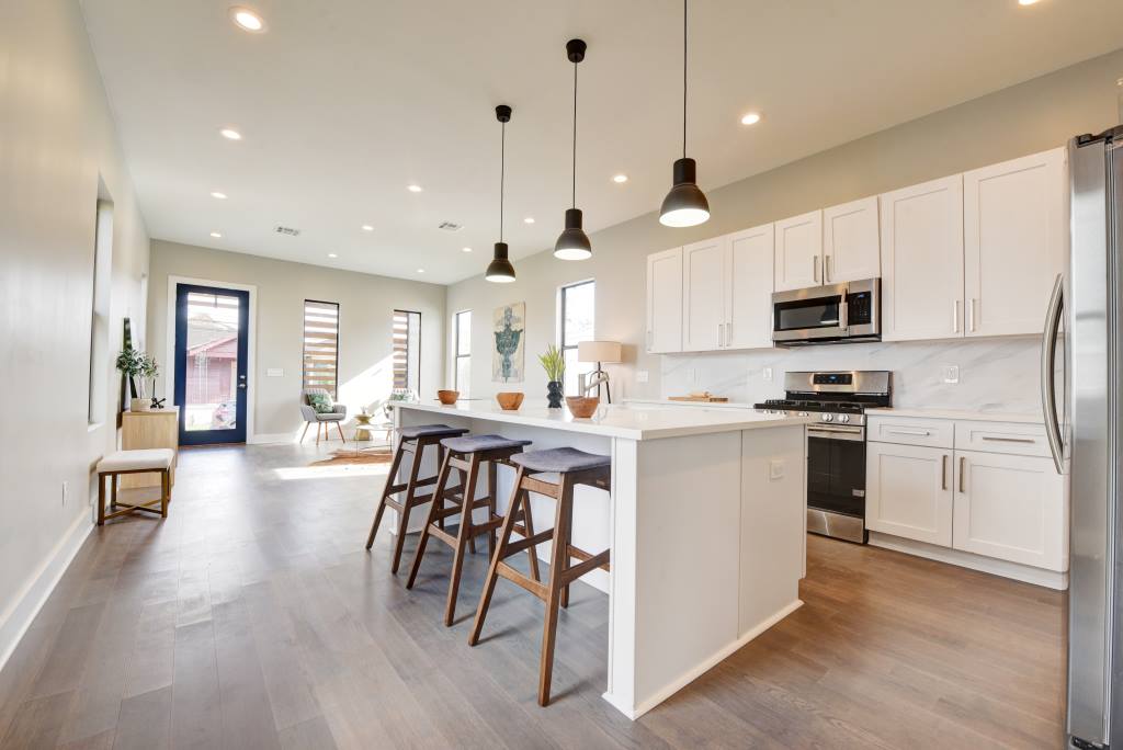 Maximizing Kitchen Space: Smart Cabinetry Solutions for Home Builders and Contractors in Virginia